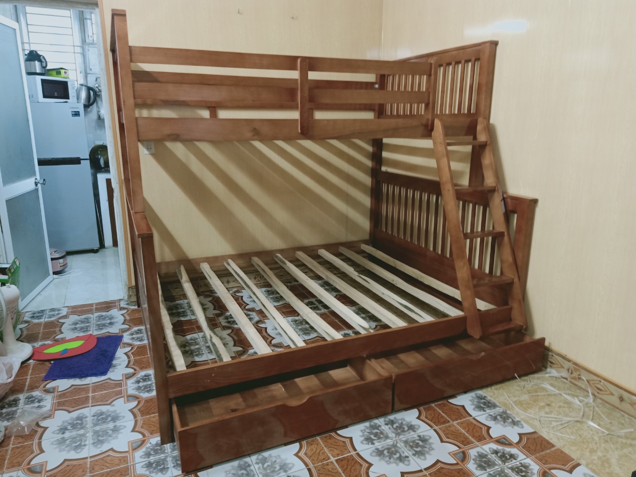 Giuờng Tầng  Gỗ Sồi 1m6*1m9 -Hải Phòng.